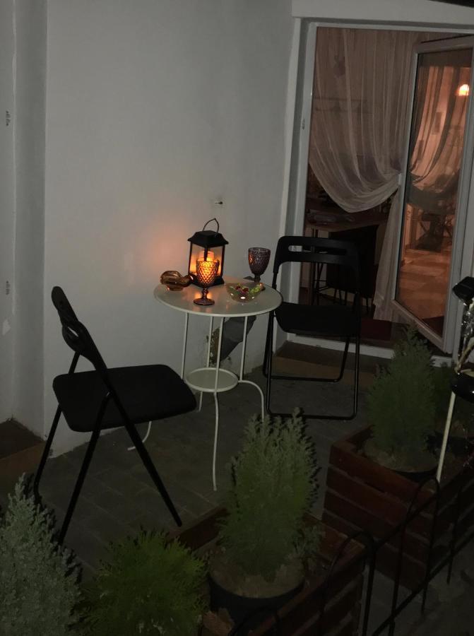 Атмосферная Квартира В Центре Одессы Odessa Luaran gambar